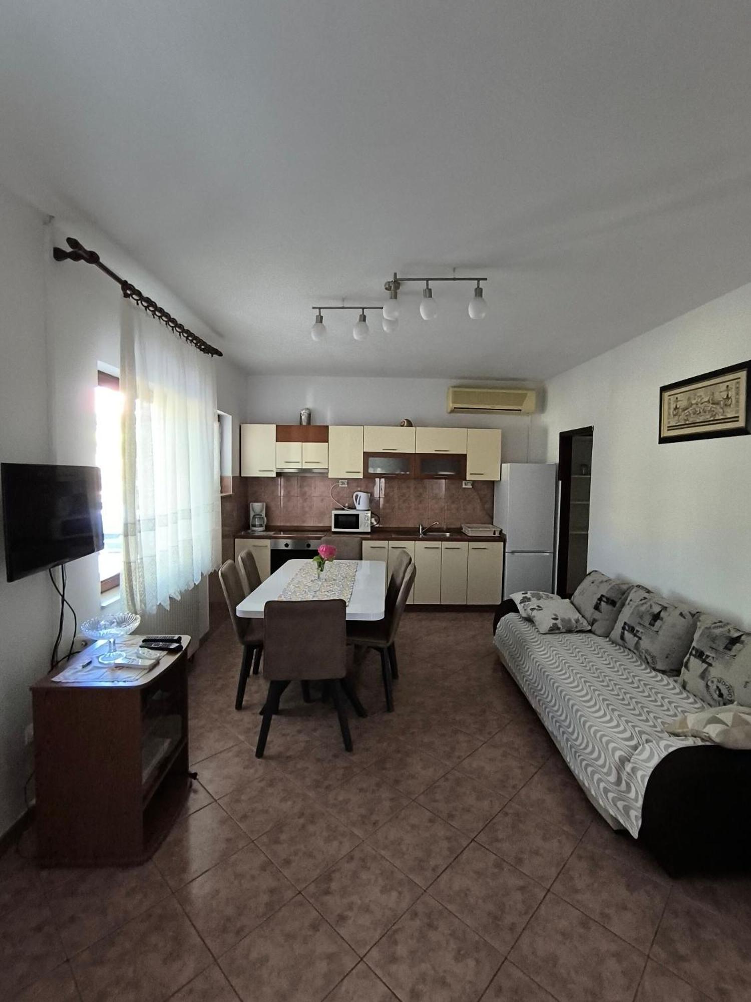 Apartment Vinka Trogir Eksteriør bilde