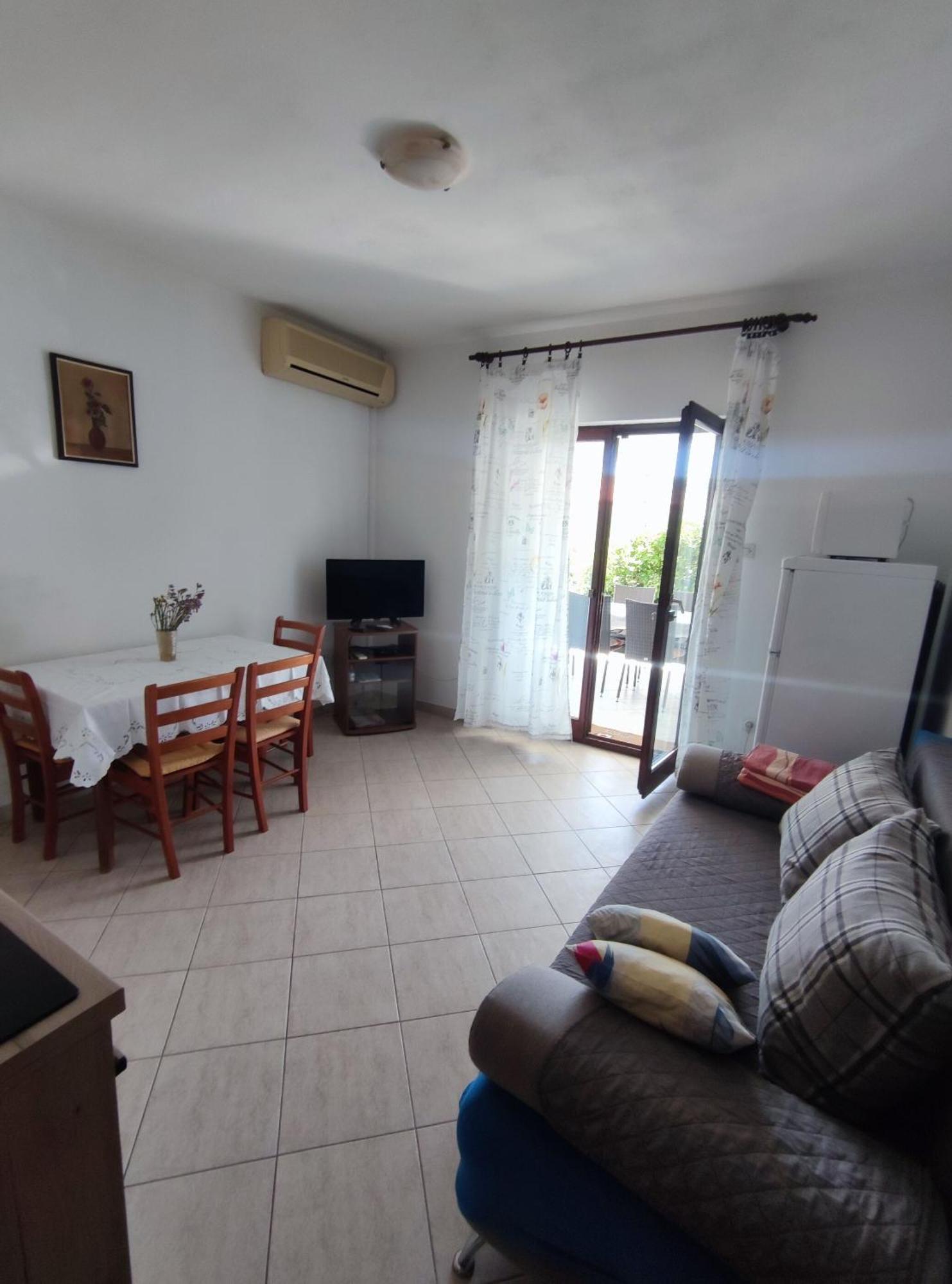 Apartment Vinka Trogir Eksteriør bilde