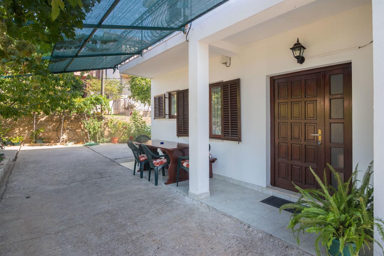 Apartment Vinka Trogir Eksteriør bilde